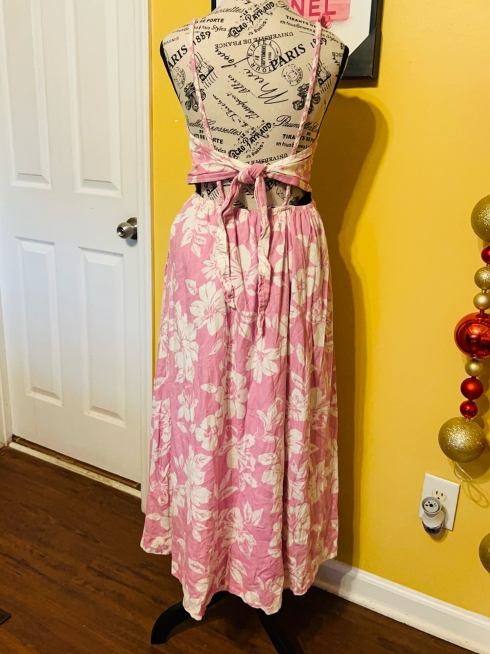 Free People Pink & White Floral Spaghetti-Strap Maxi Dress size S - Picture 13 of 16
